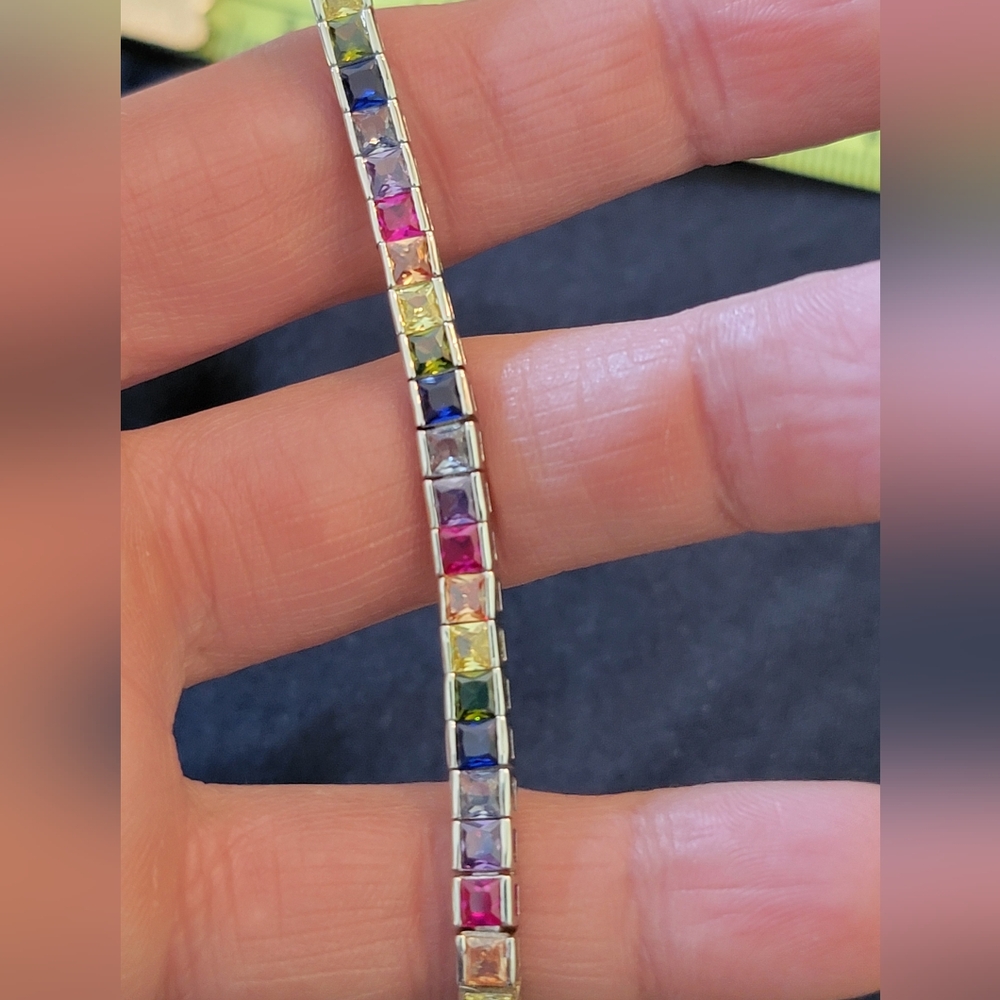 Bracelet - Picture 2 of 9